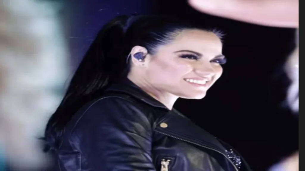 Perroni's Role as a Singer-Songwriter